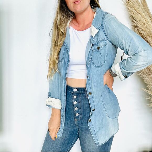 ANTHROPOLOGIE Blue Denim Hood Long Sleeve Button Down Blouse Shirt Shacket Top M - Picture 1 of 13